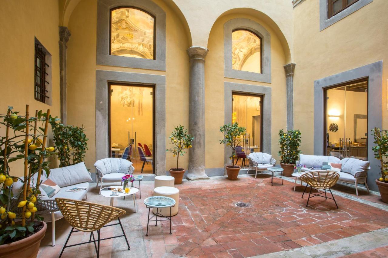 Отель Casual Rinascimento Firenze Экстерьер фото